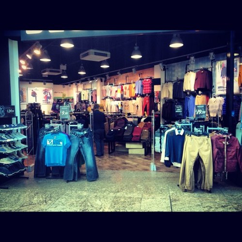 BlueincSheff's profile picture. Twitter account of @BlueInc Meadowhall store! Follow us to keep up to date with the latest fashion and offers! Come visit #teamsheffield