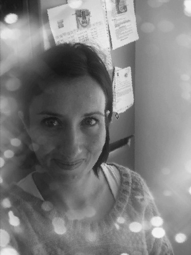 carly24_7's profile picture. 