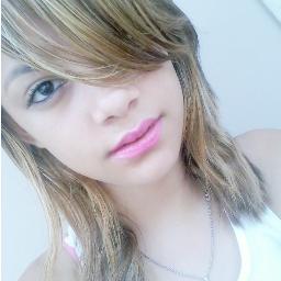 seu lugar eé aqui (:
segue amor? sigo devolta, sem problema, pode confiar ^^