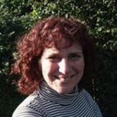 Comms person, dog owner and mum.