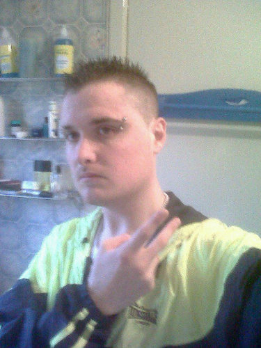 Ppls add me new ppls on bbm 2A11171F