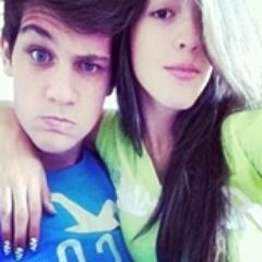 Ao invés de tentar ser perfeito já tentou ser você mesmo ?