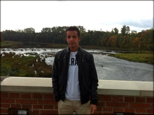 dzhjii's profile picture. Don't dream your life-live your life.