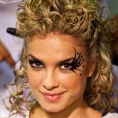 Não tem bio nenhuma que descreva o tamanho do meu amor por vocês ! Te amo ... @aguiarthur @lua_blanco @chayleao @melfronckowiak @sophiaabrahao @micaelborges_ .