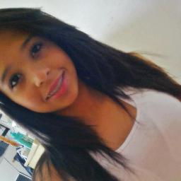- um sorriso, um olhar & tudo pode mudar.