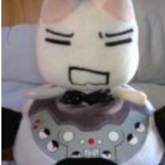 そうガンダマーな100みです。 最近は筋肉と対話しています。結果、ベンチプレス100kgまでいきました。100kgみです。
かず、きゃず、とくちゃん、ひゃくみ、やおみ…
さあ好きな様に呼ぶがよい。