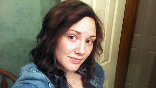 living a new life in a new state, with new friends, new college, and with a new state of mind, but with the same old me :)