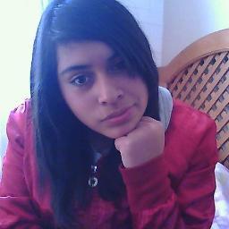 Chilena de corazon, diferentes gustos musicales... mi inspiracion Dios! Hincha de T_T 3