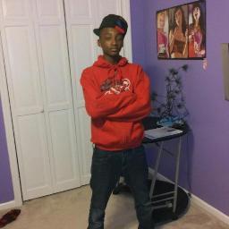 FreShMeN~SRHS //BallisLife / SiNgLeForNow ..~Juss FolloW Me..!