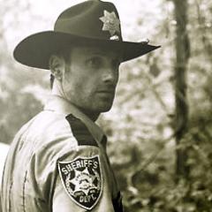 King County Sheriff Deputy Rick Grimes. With a beautiful wife and great son I'm livin' the American dream. [[ RP+18 - Multi - Verse ]]