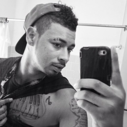 #choZen reppin. #Musician #Artist #Big Dreams #rapper/Singer\Entertainer ChoZen