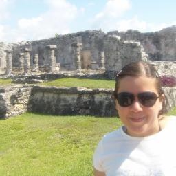 Bioq, Beatlera, ambientalista, enojona con gustos paganos. Mamá amiga y esposa te amo Pp Viajar a la playa, conocer zonas arqueológicas :)