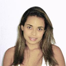 Alagoana, estudante de Química, São Paulina com orgulho, meiga, sincera, possuo personalidade forte e alem de td me AMO. :D