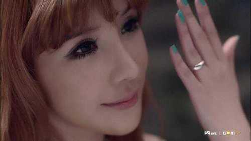 อันยองค่า ราชินีบมมี่สุดน่ารักค่า ฟอลมาคุยกันเยอะๆน้า ♥แฟมที่รัก@SANDARA21_THBT