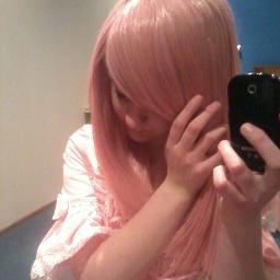 ColonCappitalD's profile picture. i live in Tasmania, the little shit hole below Australia where no one interesting ever wants to go :(
Twitter actually sucks... i only have to to stalk people