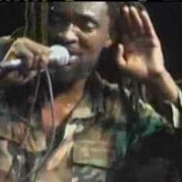 Lahir di Nabire, Papua. Tanggal, 03 Agustus 1990.
Aktivist Human Right Independent.

...I is Me...