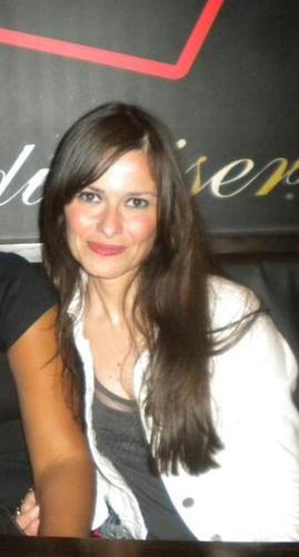 Hola. Me llamo Mariola y actualmente me encuentro impartiendo clases de la especialidad de Sistemas y Aplicaciones Informáticas.