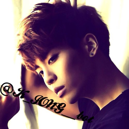 @K_JONG__b
SHINee きむじょんひょんbot