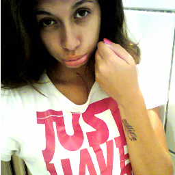 pamellaculem's profile picture. O que mais me dói, é lembrar que eu não valorizei quem realmente merecia.