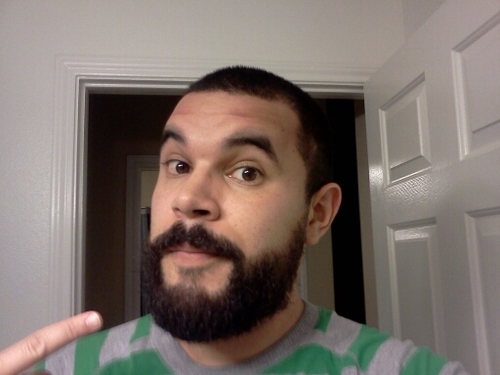 GoHyperbotGo's profile picture. Donuts, tacos, beer, beards, music and burgers