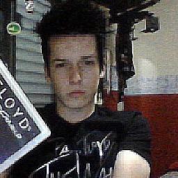 msn daisonpinkfloyd@hotmail.com  https://t.co/KHjxEPmj