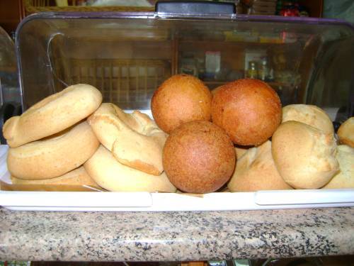 LaPandebon's profile picture. Se basa en comidas autóctonas de Santa Marta, con las siguientes caracteristicas: pandebonos, buñuelos, masato, empanadas, tinto, avena.