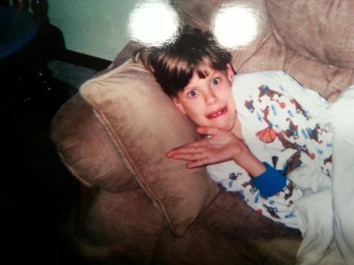 Elperro2121's profile picture. whatever you want it to be