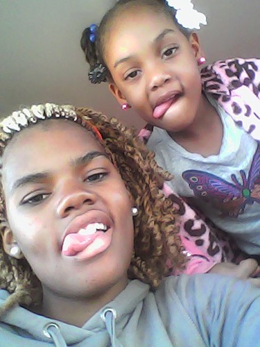dha name qabielocc shit im a cool ass female luv have fun n chill n shit n luv fite n get fucked up