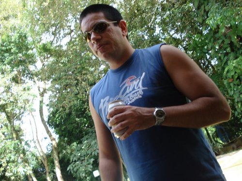 Renatoferre's profile picture. Seguiu? Sigo de volta!!!