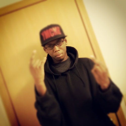 LOVE ME OR HATE ME !!!