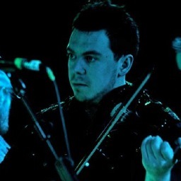 AndyStanStanley's profile picture. 🎻 fiddle player in @thelagan