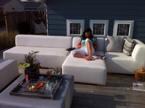 d2cusa's profile picture. Outside fourniture
Great longivity
Water residtent
Vinyl
Dutch design