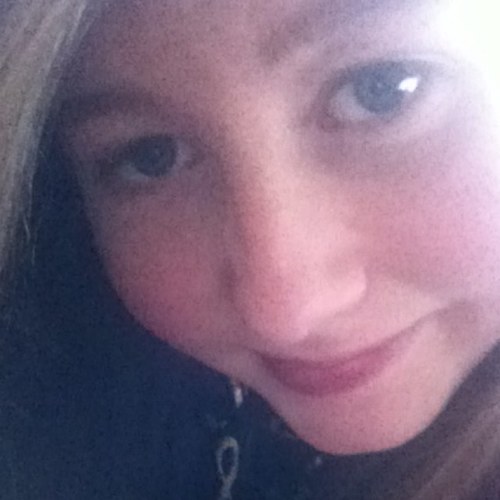 I love watching the soaps and TVD #TeamFloah #exposure #TeamFollowBack (:  :)