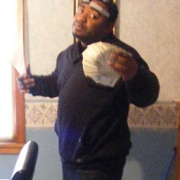 JUST RAPPING REAL LIFE SHIT N GOING HARD IN THE TRAP TAKING CARE OF THE FAM REAL LIFE REAL NIGGA