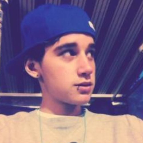 3/5of the janoskians follow. You are a dirty pig, OK?! { i dont tweet much but i follow back }