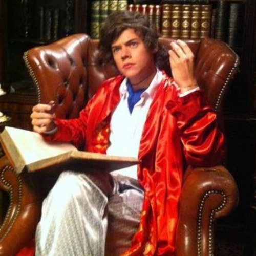 Alright chlamydia boy ;) 



Live while we're young ;)