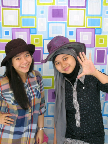 Follow jga iia @Nila_Kunill (ʃ⌣ƪ)