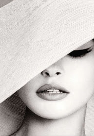 brokenmindedx's profile picture. 