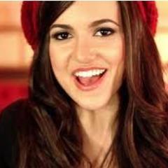 Manugav53138625's profile picture. 