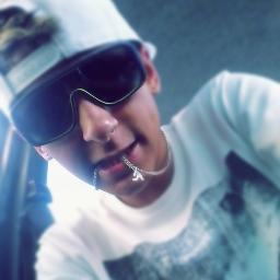 ;Irmão do @Leeoziiiinho_   pai da  filha mais lecau do mundo @Nathaliagoes3 ♥