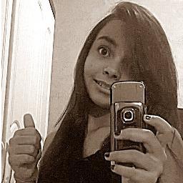 Aloneზ