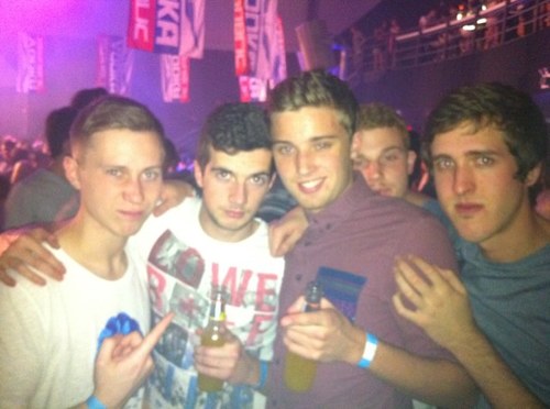 jamestumber1's profile picture. University of Portsmouth student. Shit hair. Fulham fan. Boast. Hash tag.