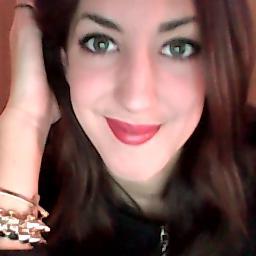 mollyhorgann's profile picture. be happy;  ❀