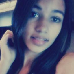 É tãao bom ser o motivo de uma pessoa estar sorrindo .
http://t.co/4iYrdKYN