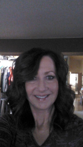 Co-owner of The Venue at Wood Farms, farm wife, mom & grandma, President of Canyon County Republican Women & Canyon County Republican Precinct 48 Committeeman.