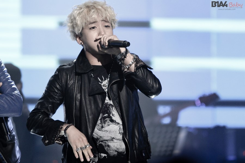 YJS0916's profile picture. 비공식바나/잠수ㅂㅂ