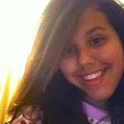 Sou como você me vê.
Posso ser leve como uma brisa ou forte como uma ventania. Depende de quando e como vc me ver passar ( Clarice lispector)