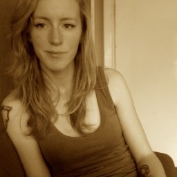 Stacey. 21. Music aficionado. John's fruit shanty. Mother of one. @RHCfamily RIP to my beautiful boy Hendrix
