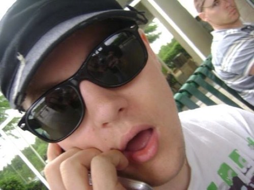 Tagurself's profile picture. I like dinosaurs and spaceships