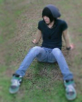 Sseorang yg tlus mncintai kta itu adalah... dmna dia bsa mncintai segala kkurangan yg kta mliki...(˘⌣˘)ε˘`).     #followback, just mention ☺!!
